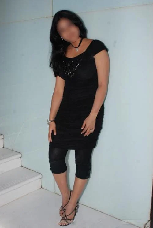 Call Girls Kanpur Nagar